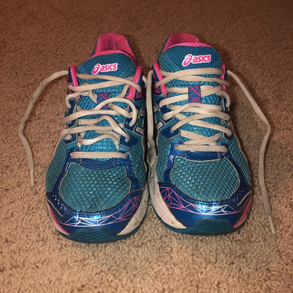 ASIC running shoe